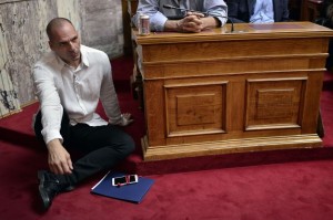 ministri fin grek