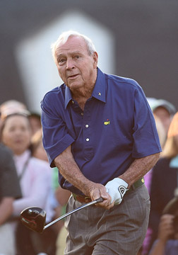 AUGUSTA, GA - APRIL 09:  Homorary Starter, Arnold Palmer of the USA hits the firs shot during the first round of the 2015 Masters at Augusta National Golf Club on April 9, 2015 in Augusta, Georgia.  (Photo by Ross Kinnaird/Getty Images)