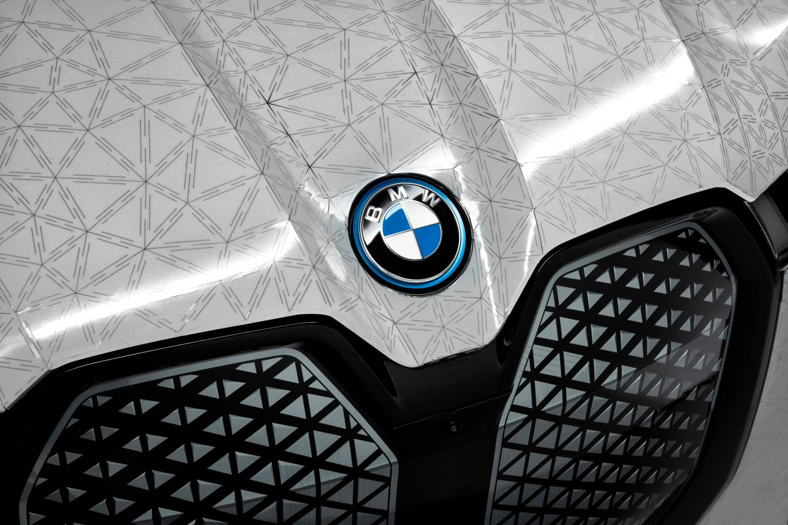 Edhe në vitin 2022, BMW shiti më shumë makina luksoze se rivali  Mercedes-Benz - Revista Monitor